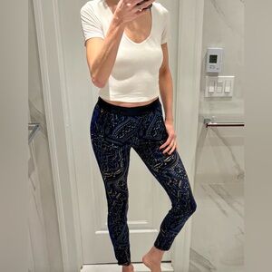 Nanette Lepore Blue and Black Fitted Stretchy Work Pants Stylish Pattern